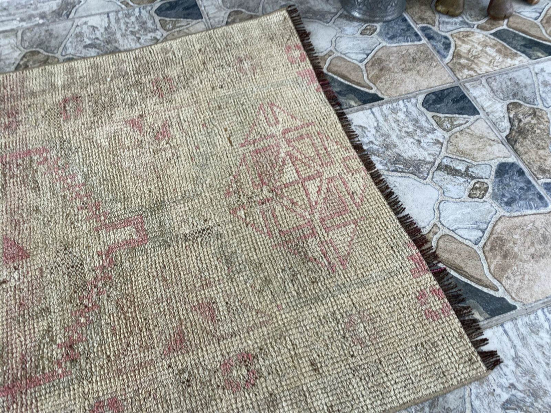 Vintage Turkish Rug 2.7 x 3 ft Hand-Knotted Wool Runner – Tribal Geometric Rug