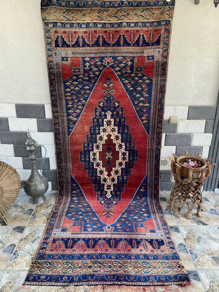 Pre 1980’s ANTIQUE ANATOLIAN FARMHOUSE RUG - GEOMETRIC TRIBAL TURKISH VINTAGE