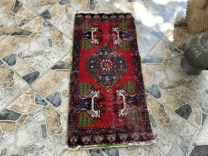 Vintage Turkish Small Rug | 1.6 x 3.3 ft Hand-Knotted Wool | Red Geometric Mat