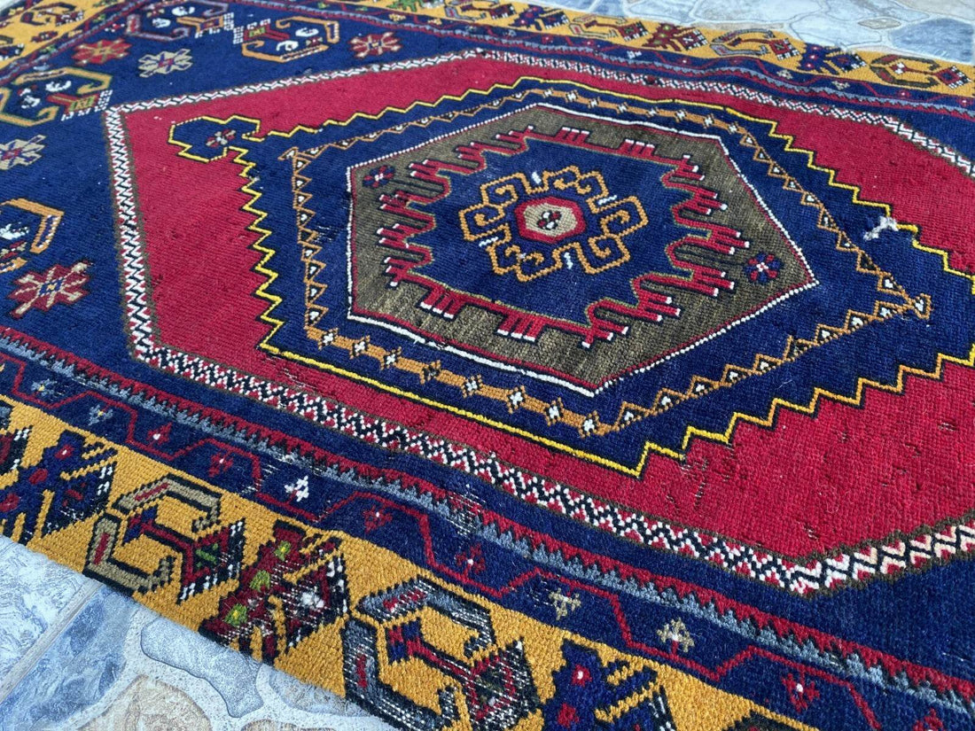 Turkish Vintage Rug,Geometric Farmhouse Antique Anatolian Village Rug 2.7x6 Ft