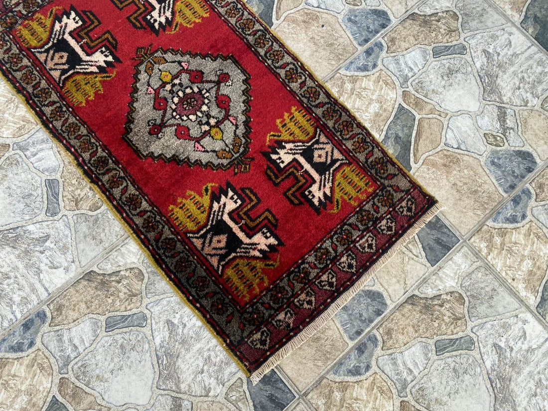 Vintage Rug | AntiqueWool Farmhouse Anatolian Handmade Turkish Small 1.7x3.5ft