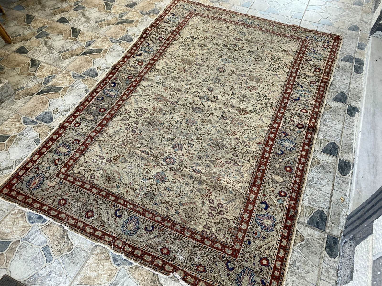 Vintage Anatolian Area Rug | 4.5x6.8 ft Antique Turkish Oushak | Faded Farmhouse