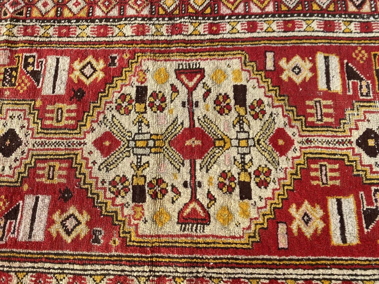 Vintage Oushak Turkish Rug, Antique Tribal Handmade Wool Farmhouse 1950s 2.8x5.3