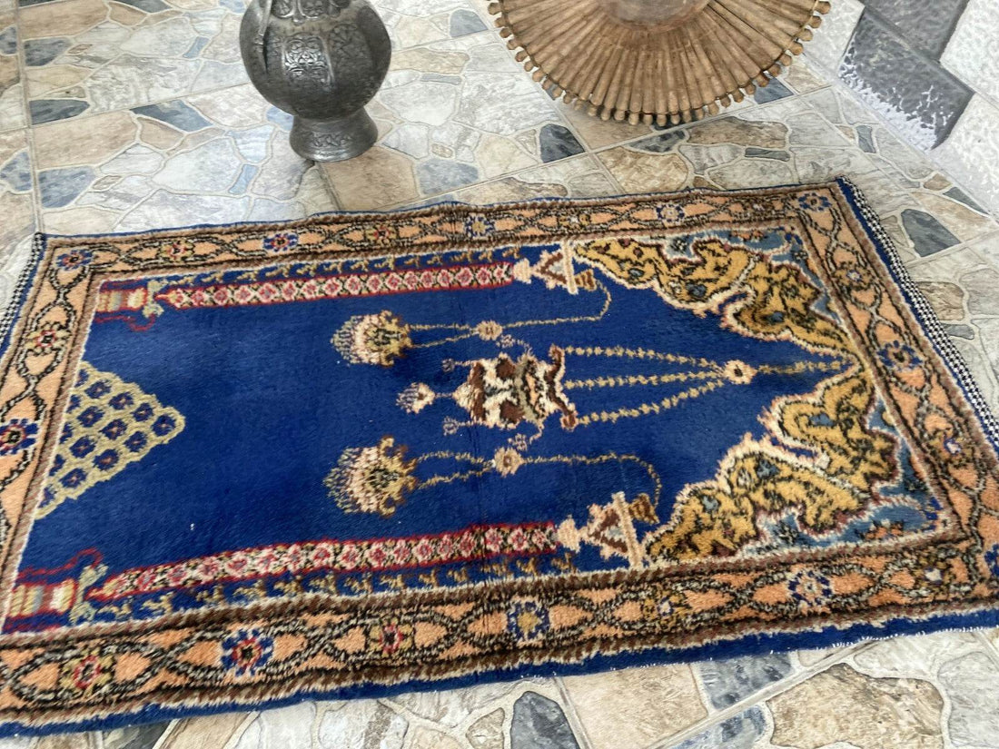 Blue Turkish Prayer Vintage Rug, 1990s Handmade Wool Geometric Farmhouse Small