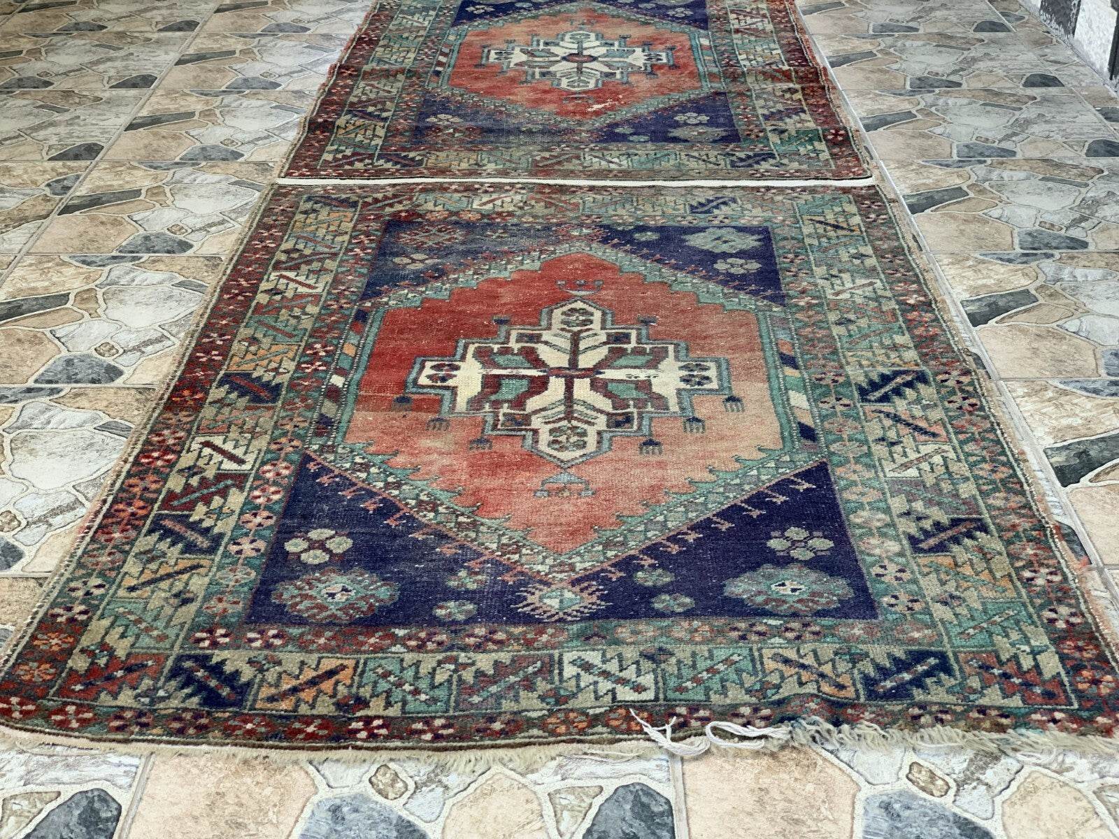 Vintage Turkish Rug | Tribal Wool Handmade Farmhouse Antique Twin 3.4ftx9.8 ft