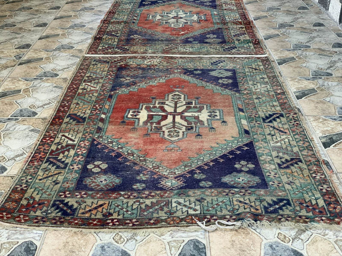 Vintage Turkish Rug | Tribal Wool Handmade Farmhouse Antique Twin 3.4ftx9.8 ft