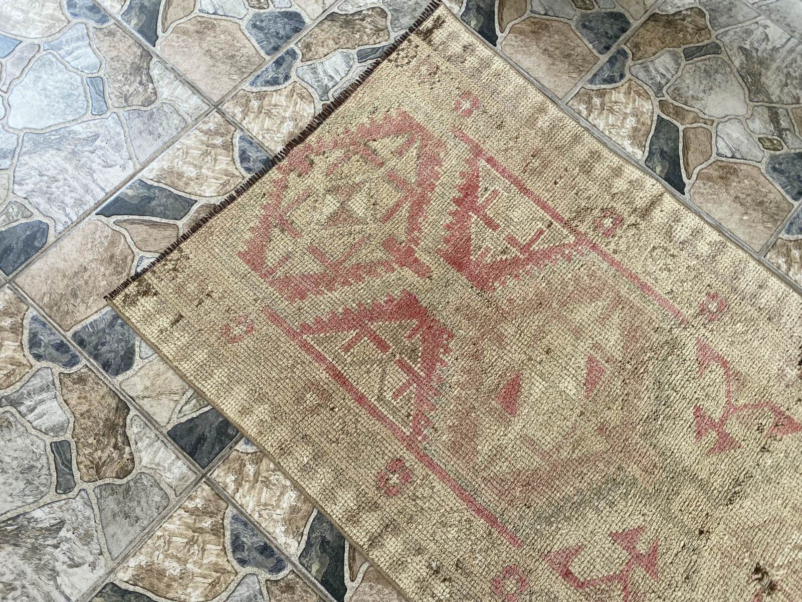 Vintage Rug | Wool Runner Antique Farmhouse Anatolian Handmade Turkish Rug 2x6ft