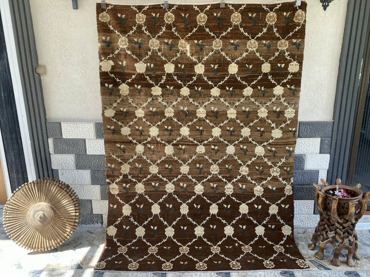 Vintage Kurdish Oushak Rug, 1980s Turkish Anatolian Hand-Knotted Wool Runner Rug