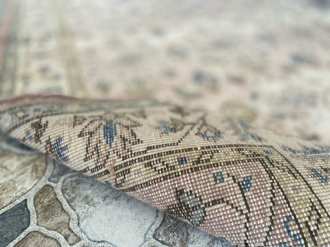 Turkish Vintage Rug | Antique Farmhouse Tribal Handmade Wool Carpet 4.1x6.9 ft