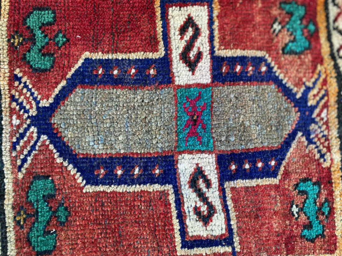 Vintage Turkish Tribal Rug | 1.6 x 3.4 ft | Handmade Wool Anatolian Small Carpet