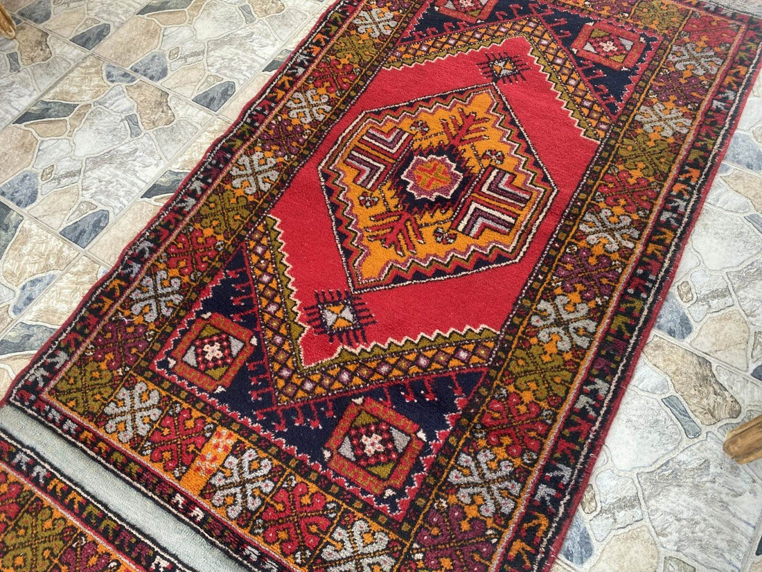 Vintage Turkish Oushak Rug | 3.3x10.8 | Wool Antique Tribal Handmade Area Rug |