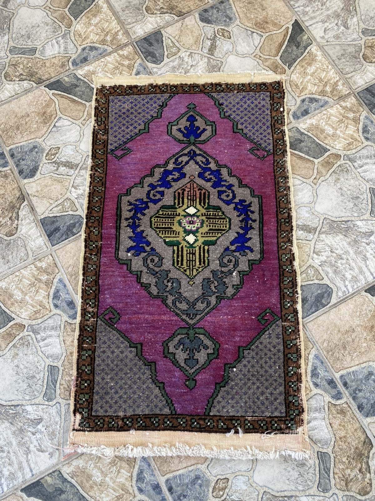 Vintage Turkish Rug 1.8 x 2.9 ft - Hand-Knotted Wool Anatolian Carpet Purple Rug