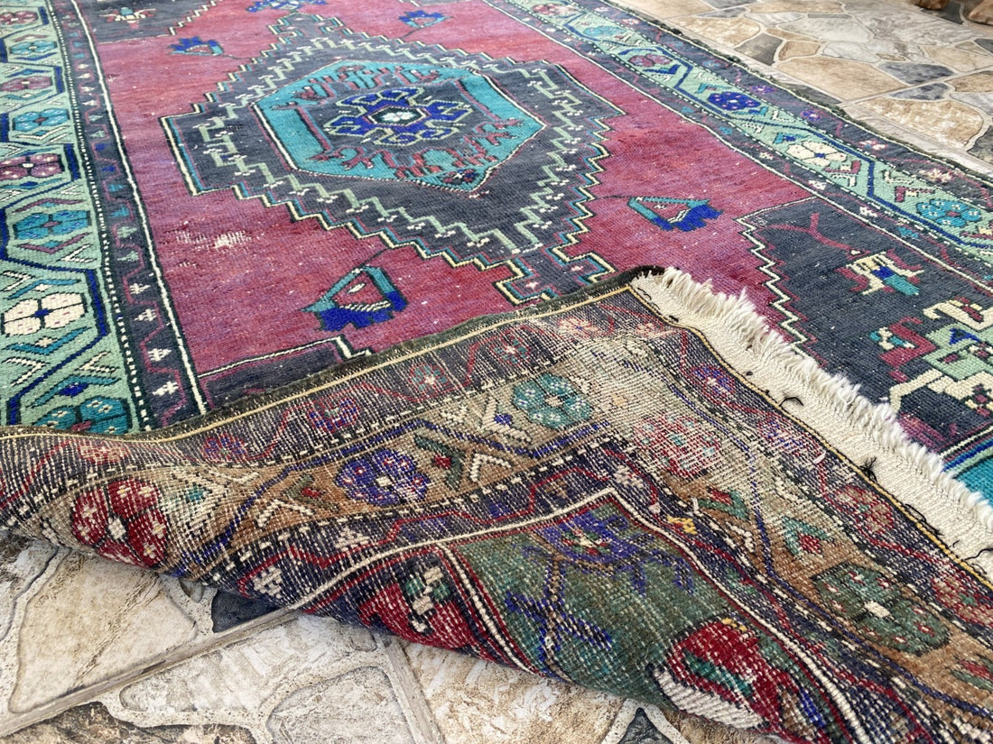 Turkish Vintage Rug, Geometric Area Farmhouse Anatolian Tribal Village Rug 3x7ft