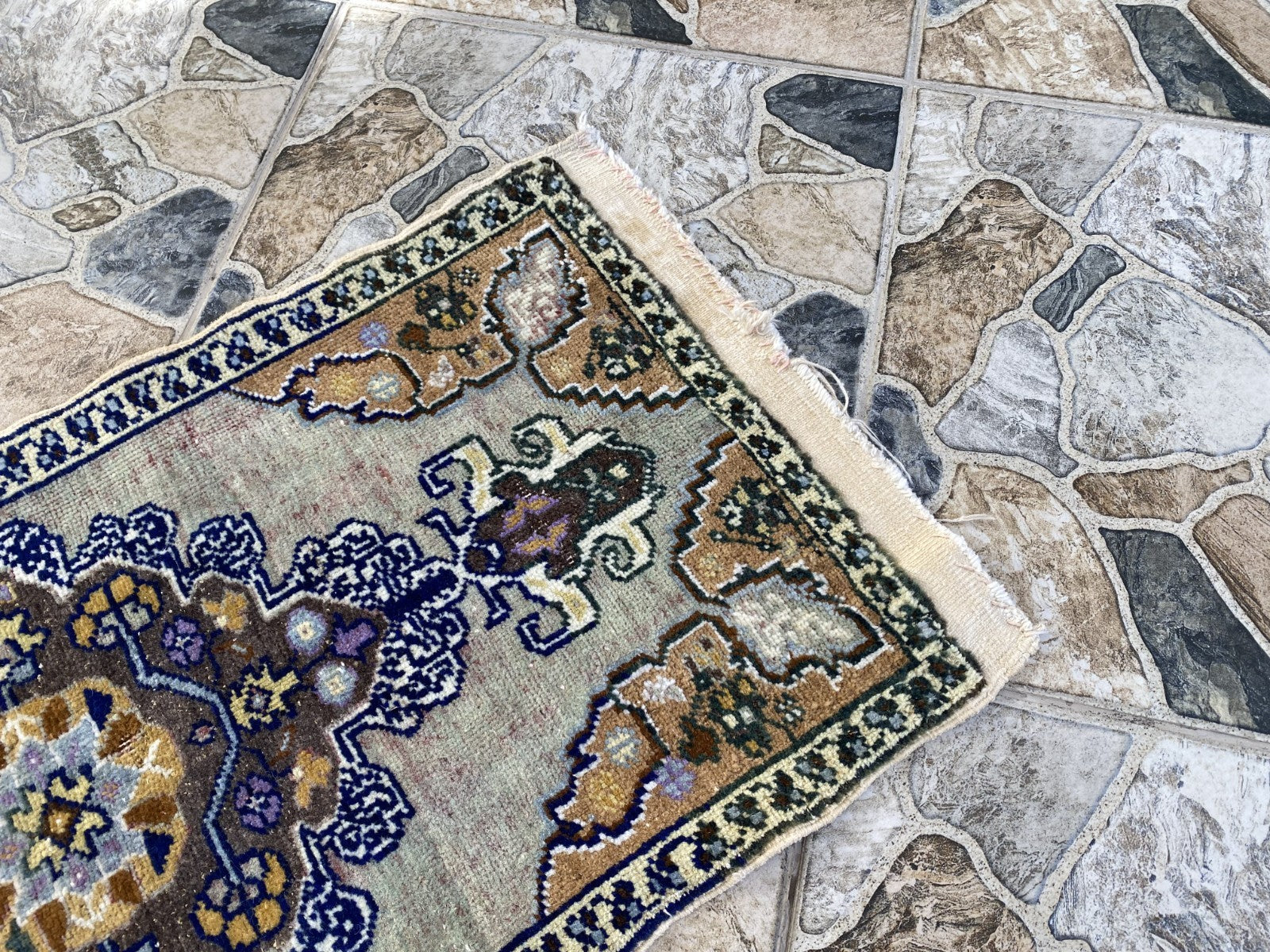 Faded Vintage Wool Rug | 1.5 x 2.9 ft Hand-Knotted Anatolian Small Medallion Rug