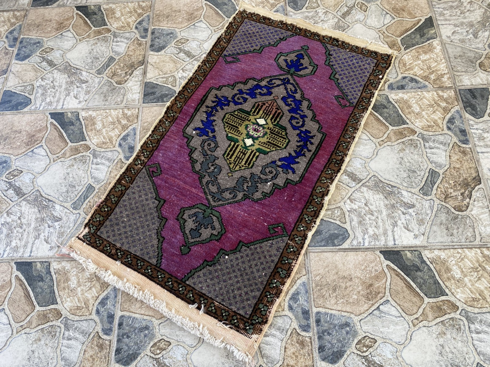 Vintage Turkish Rug 1.8 x 2.9 ft - Hand-Knotted Wool Anatolian Carpet Purple Rug