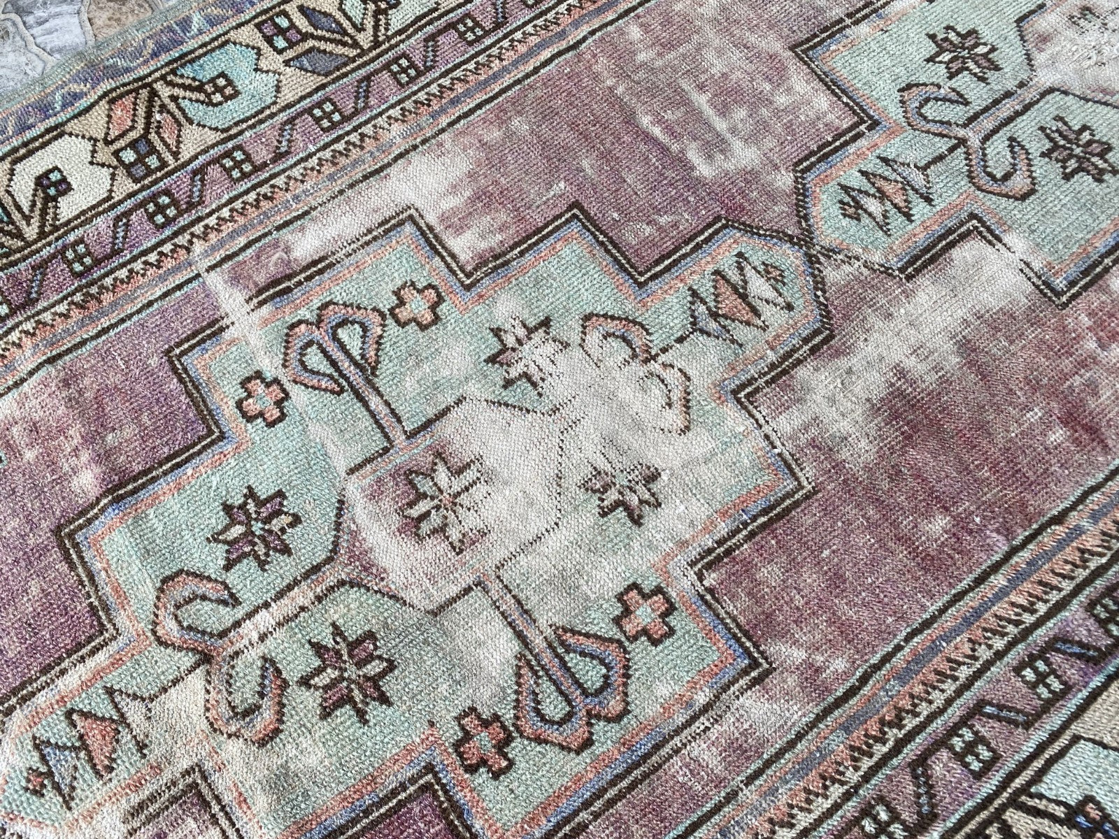 4x8ft Vintage Turkish Rug Anatolian Floral Medallion Farmhouse Oriental Area Rug