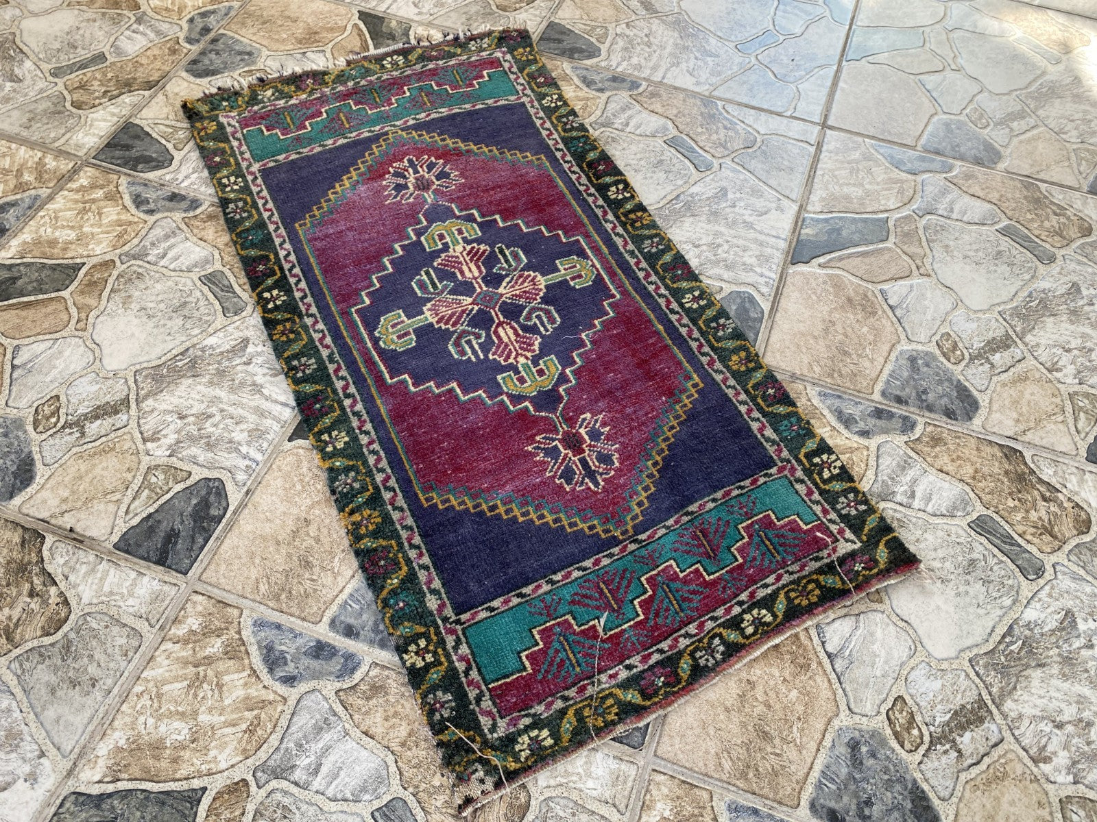 Vintage Turkish Rug 1.6x3.1 Hand Knotted Anatolian Geometric Wool Small Carpet