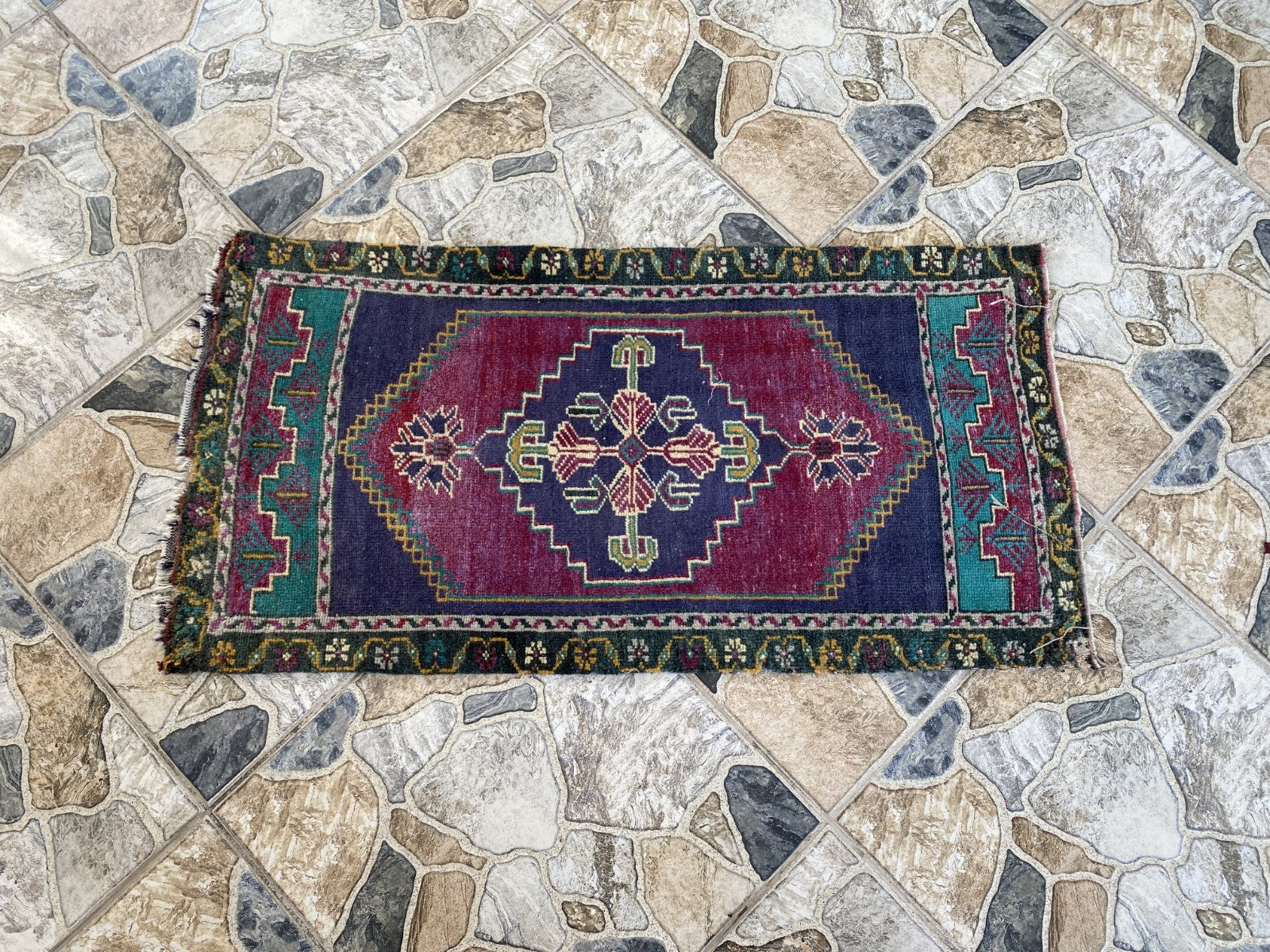 Vintage Turkish Rug 1.6x3.1 Hand Knotted Anatolian Geometric Wool Small Carpet