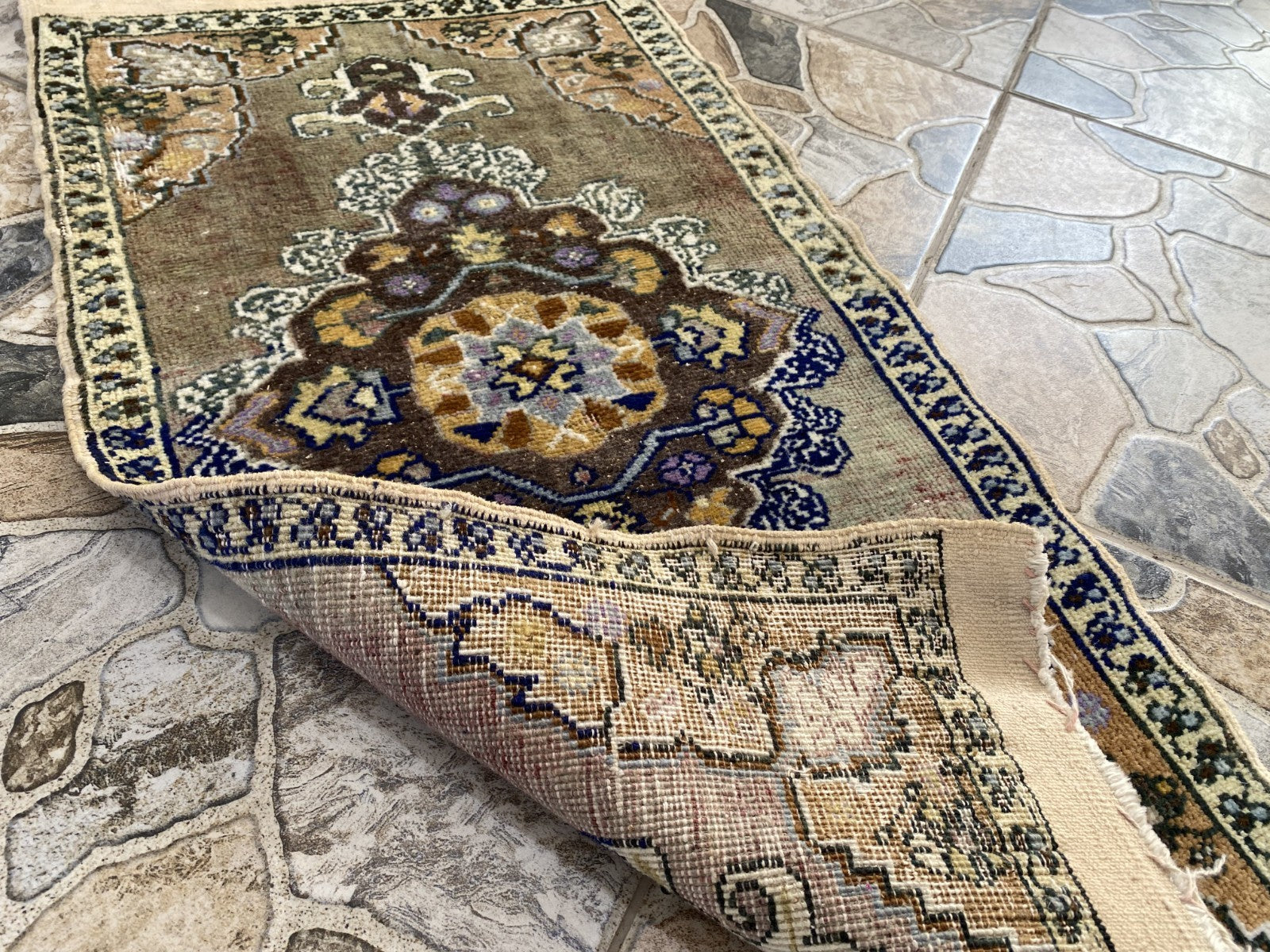 Faded Vintage Wool Rug | 1.5 x 2.9 ft Hand-Knotted Anatolian Small Medallion Rug