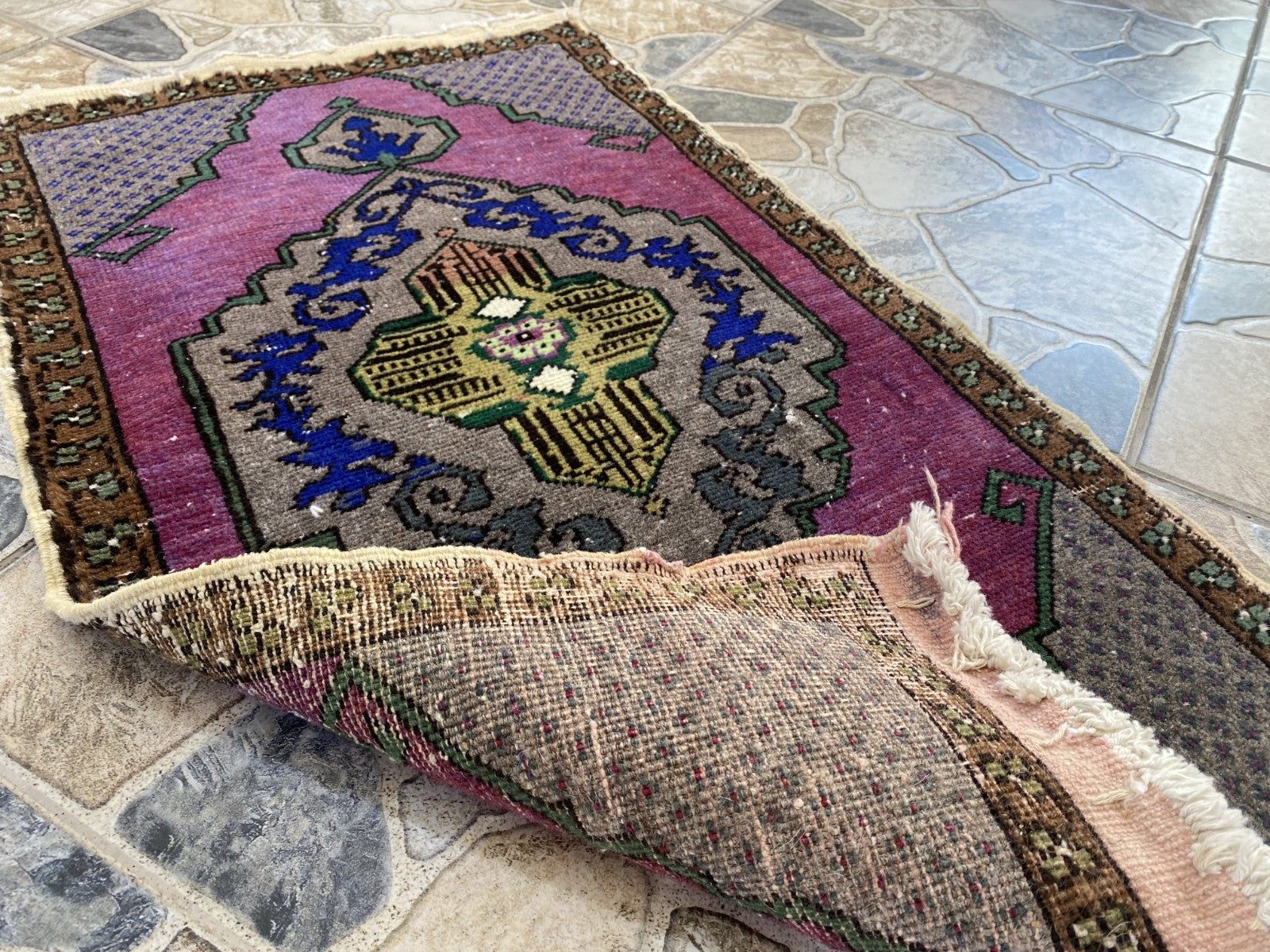 Vintage Turkish Rug 1.8 x 2.9 ft - Hand-Knotted Wool Anatolian Carpet Purple Rug