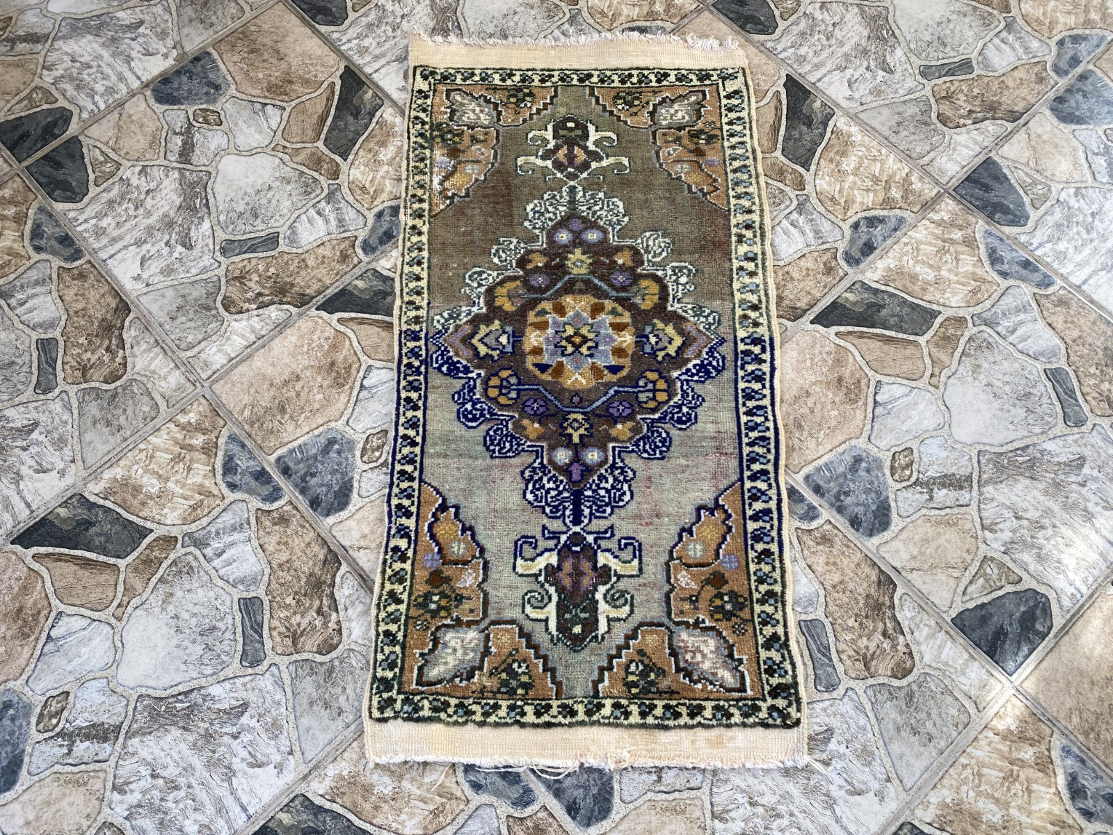 Faded Vintage Wool Rug | 1.5 x 2.9 ft Hand-Knotted Anatolian Small Medallion Rug