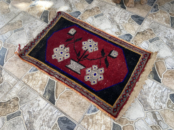 Vintage Turkish Accent Rug, Tribal Handmade Anatolian Small 1970s Red 1.7x2.6 ft