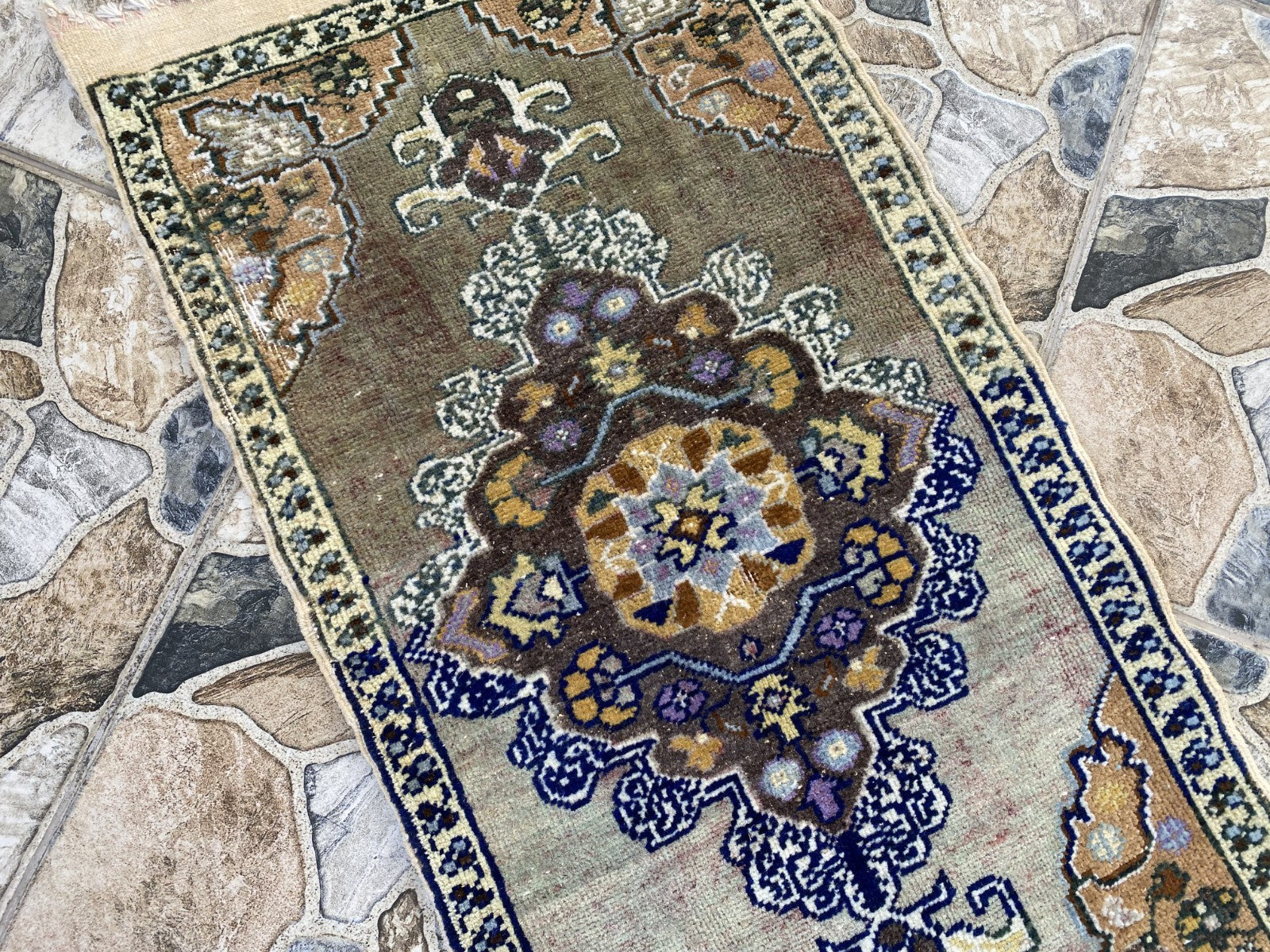 Faded Vintage Wool Rug | 1.5 x 2.9 ft Hand-Knotted Anatolian Small Medallion Rug