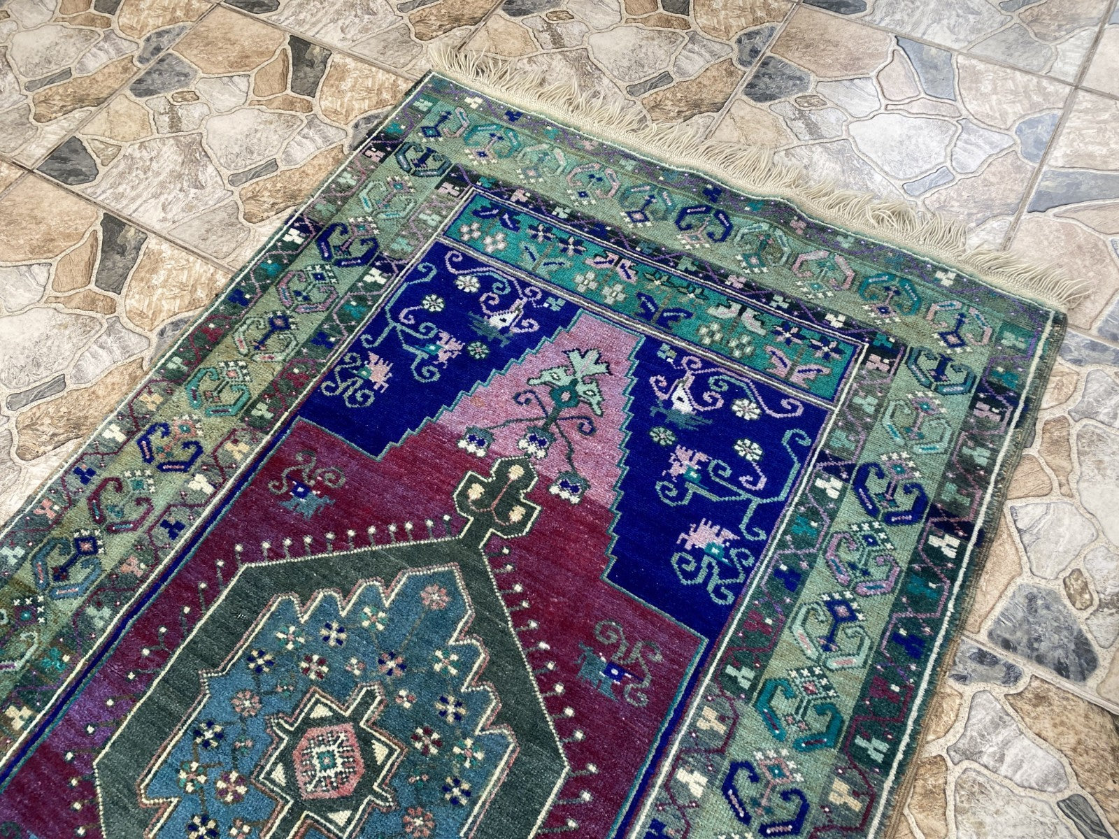 Vintage Handmade Turkish Rug Red Blue Medallion Anatolian Tribal Wool Rug 3x6 ft