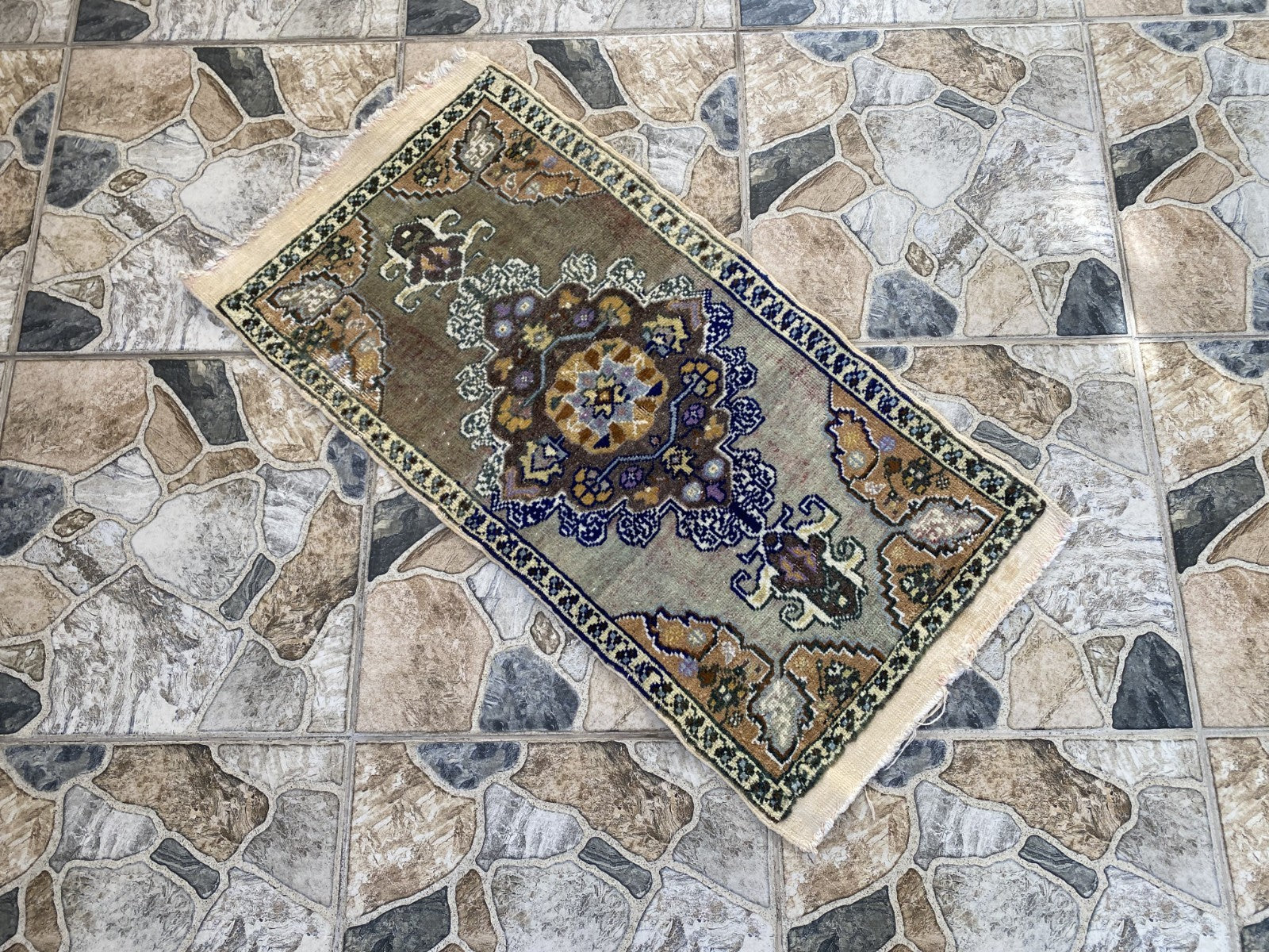 Faded Vintage Wool Rug | 1.5 x 2.9 ft Hand-Knotted Anatolian Small Medallion Rug