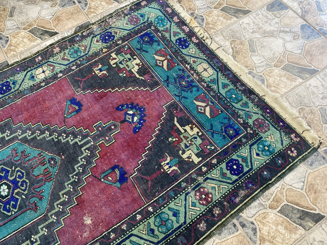 Turkish Vintage Rug, Geometric Area Farmhouse Anatolian Tribal Village Rug 3x7ft