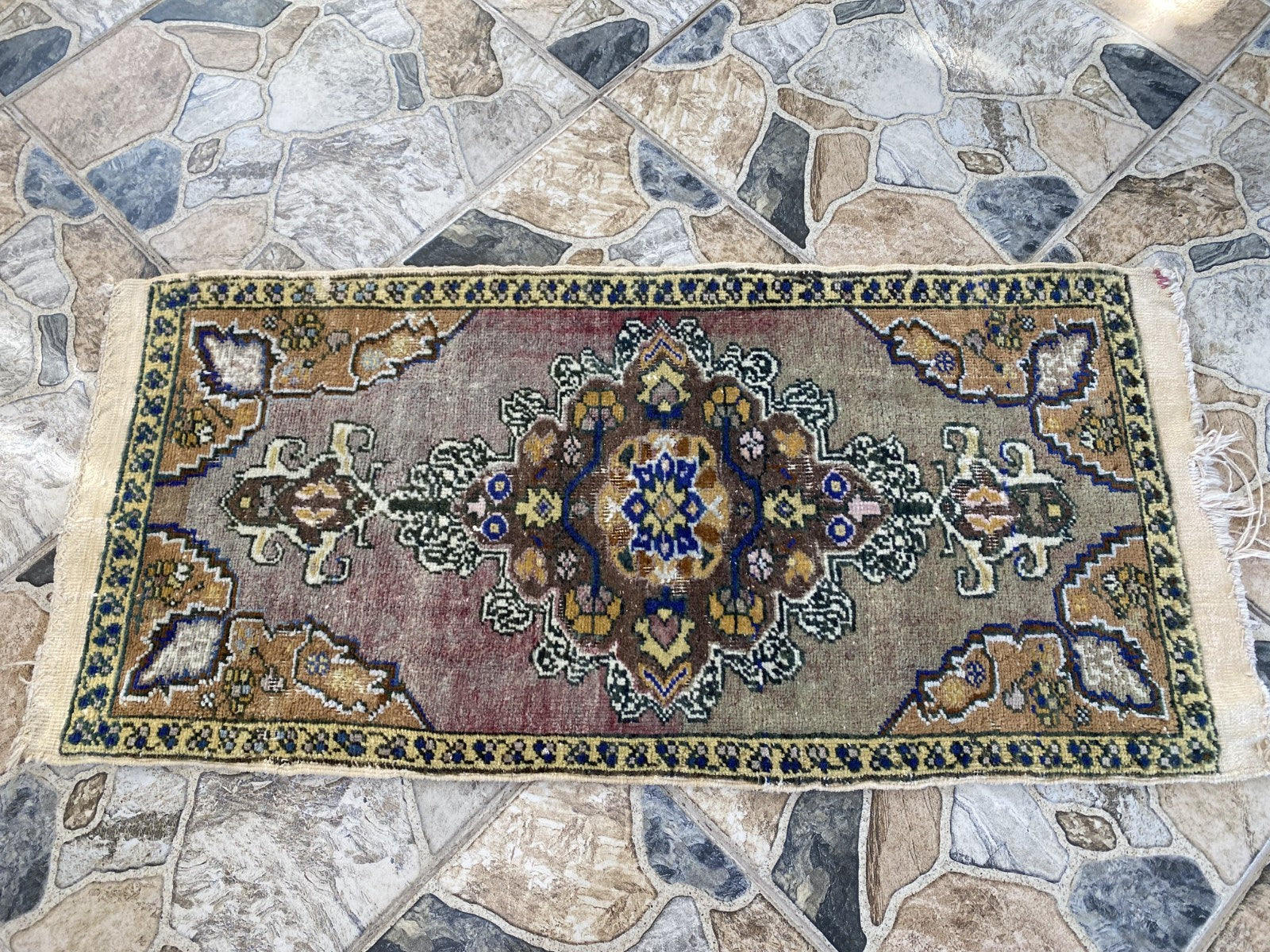 Geometric Turkish Vintage Rug Small Farmhouse Anatolian Tribal Village Rug 1.6x3