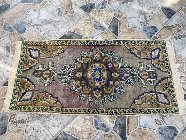 Geometric Turkish Vintage Rug Small Farmhouse Anatolian Tribal Village Rug 1.6x3